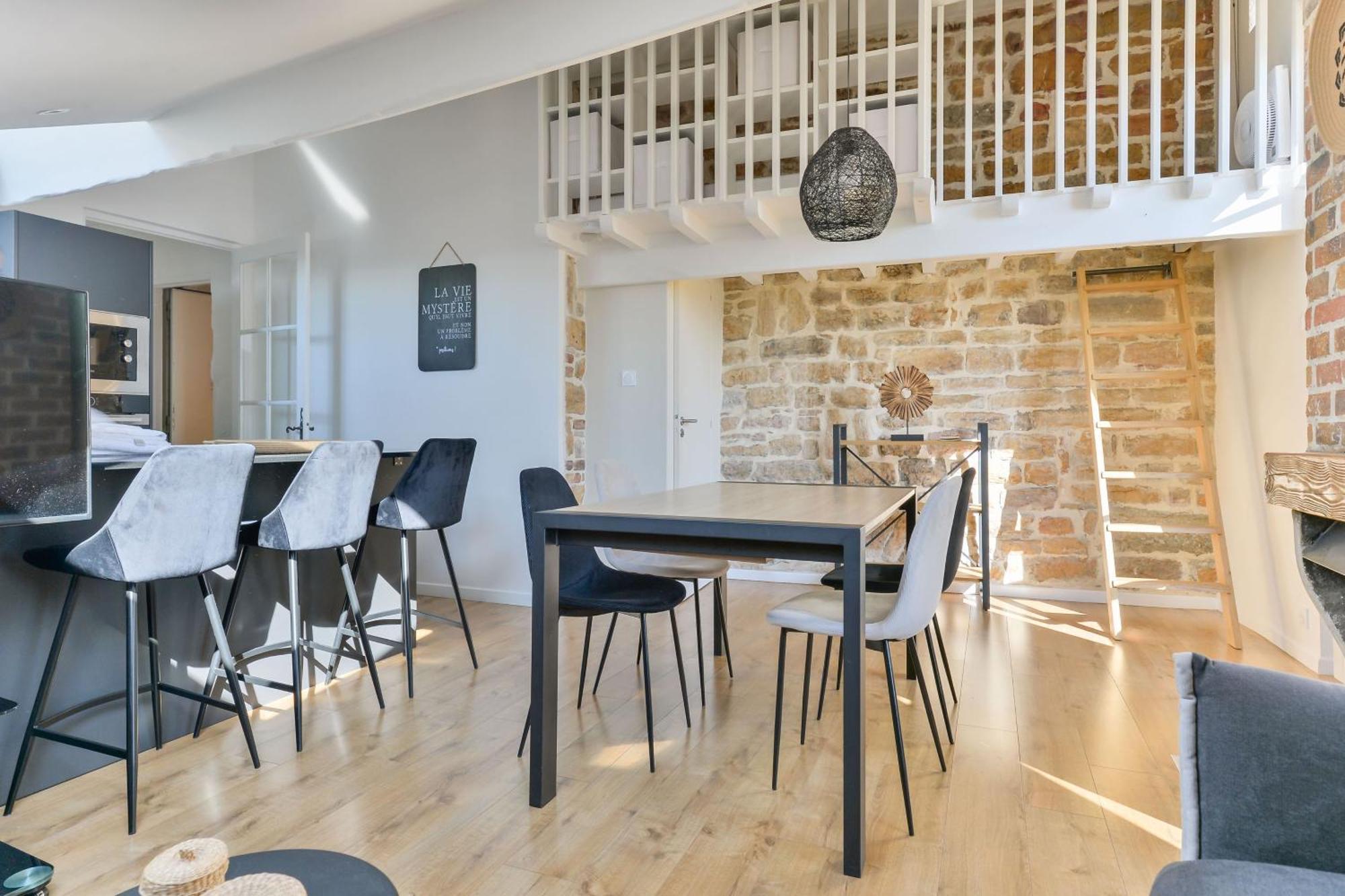 Les Jardins Du Gourguillon Apartment Лион Екстериор снимка
